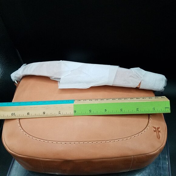 👜 Frye Melissa Crossbody Bag – Apricot – 100% Leather – NEW (Small Mark Noted) - Picture 5 of 16